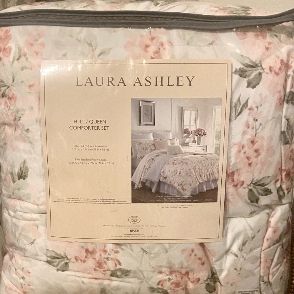 Laura Ashley Blush and Sage Comforter Set